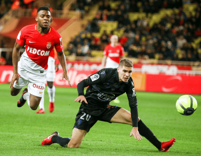 关于里尔队展现出强悍的进攻实力,期待在法甲有所作为的信息 关于里尔队展现出强悍的进攻实力,期待在法甲有所作为的信息